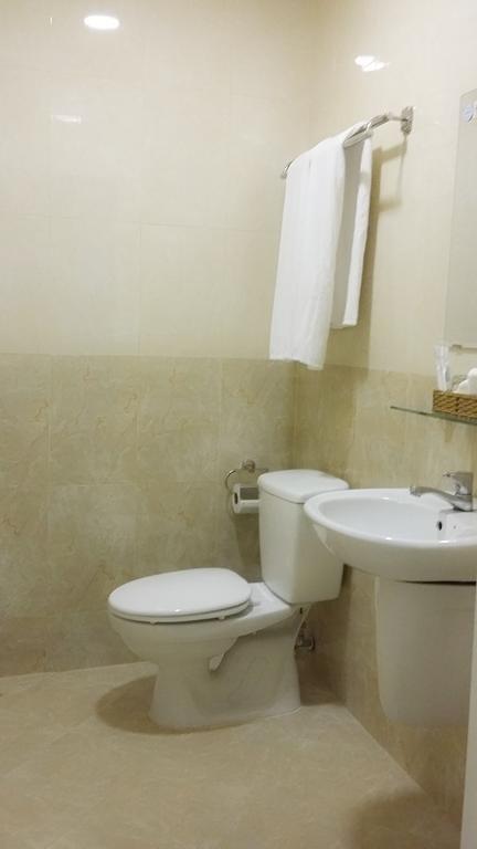 Giang Son 3 Hotel Хошимин Номер фото