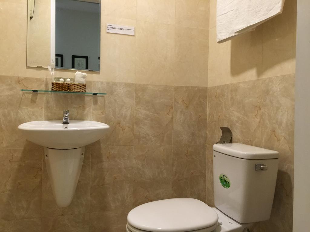 Giang Son 3 Hotel Хошимин Номер фото