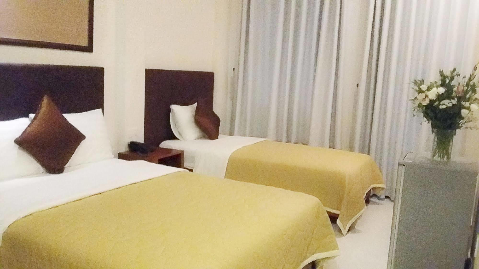 Giang Son 3 Hotel Хошимин Экстерьер фото