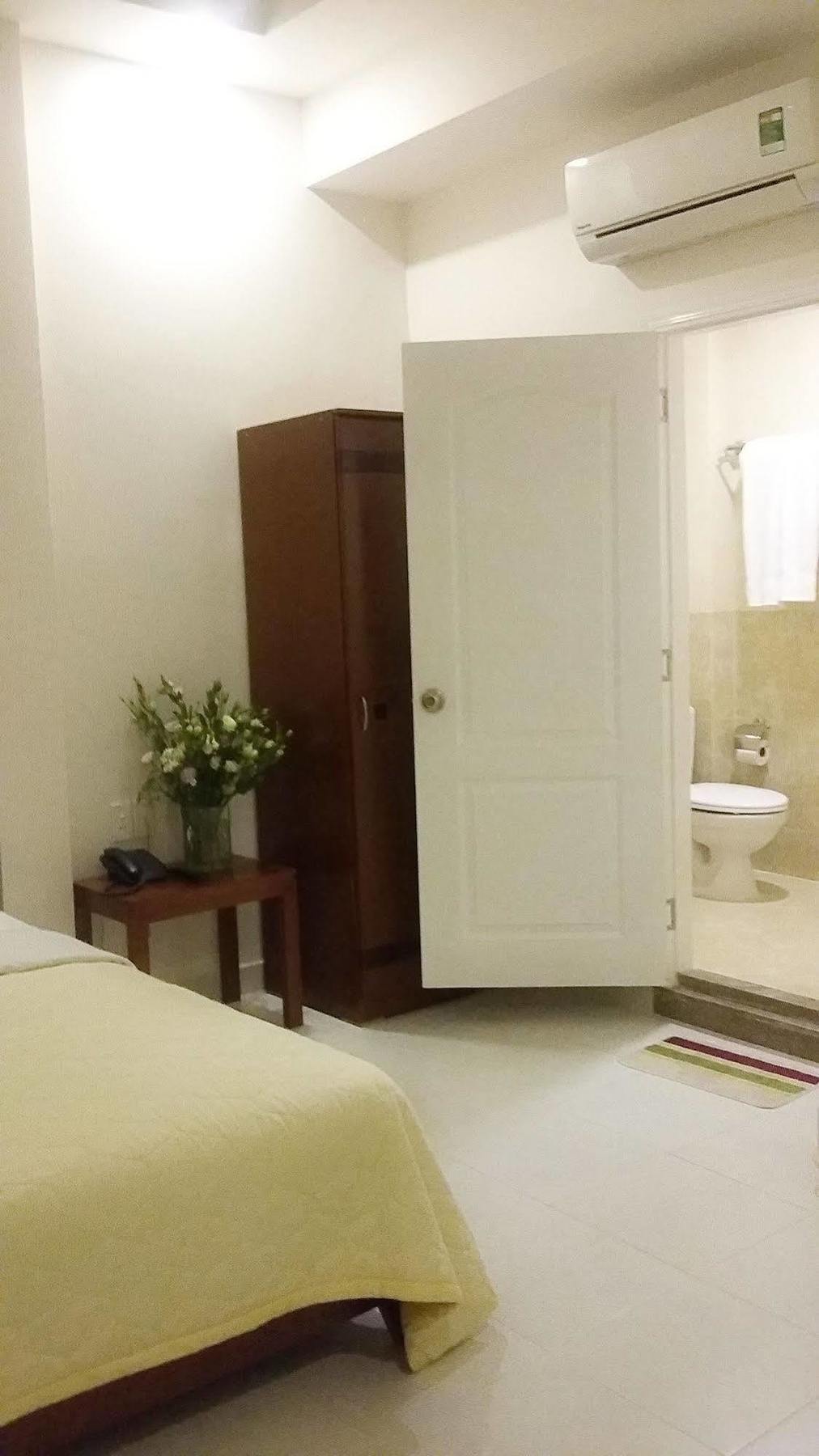 Giang Son 3 Hotel Хошимин Экстерьер фото