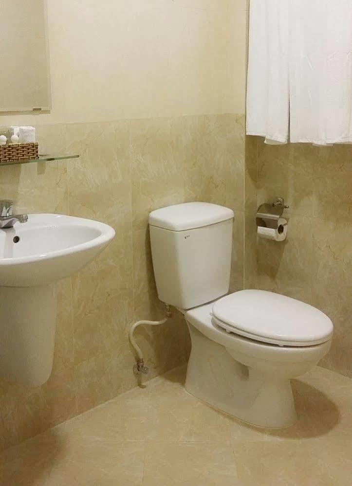 Giang Son 3 Hotel Хошимин Экстерьер фото